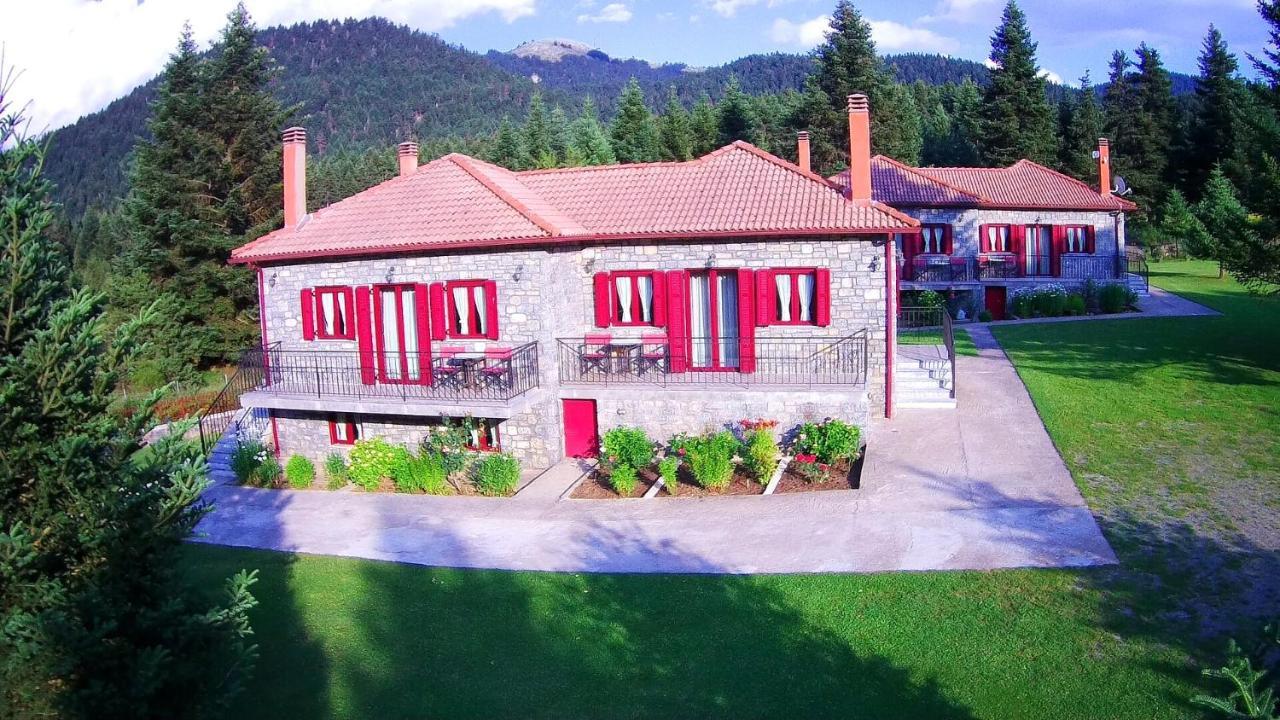 Φιλοξένια Studios Vitina Bagian luar foto