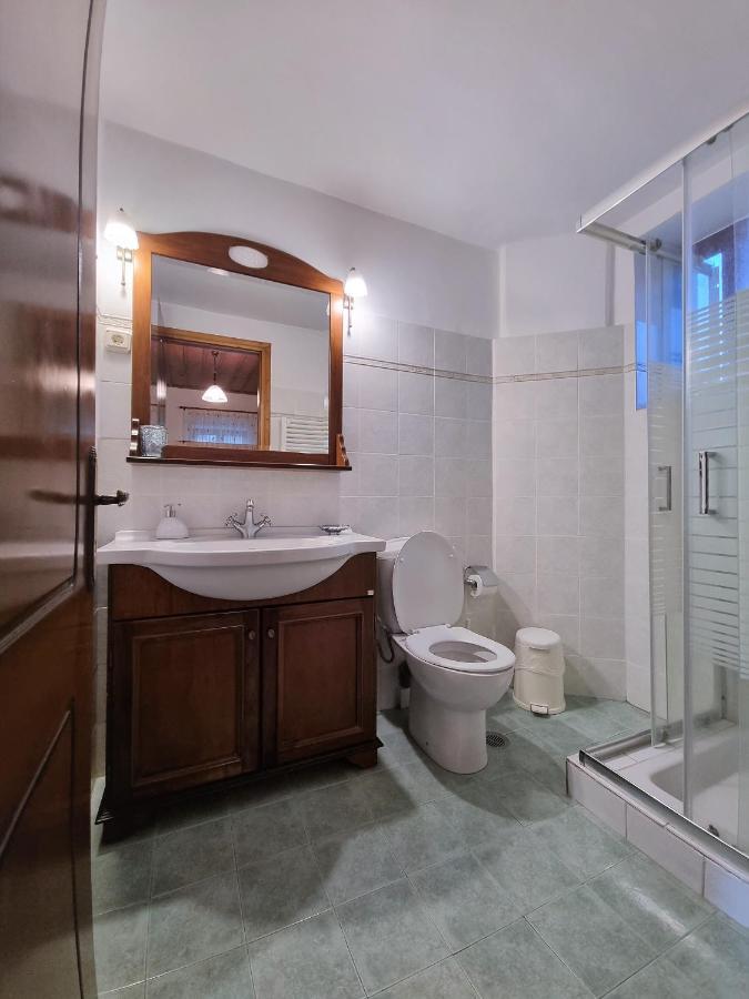 Φιλοξένια Studios Vitina Bagian luar foto