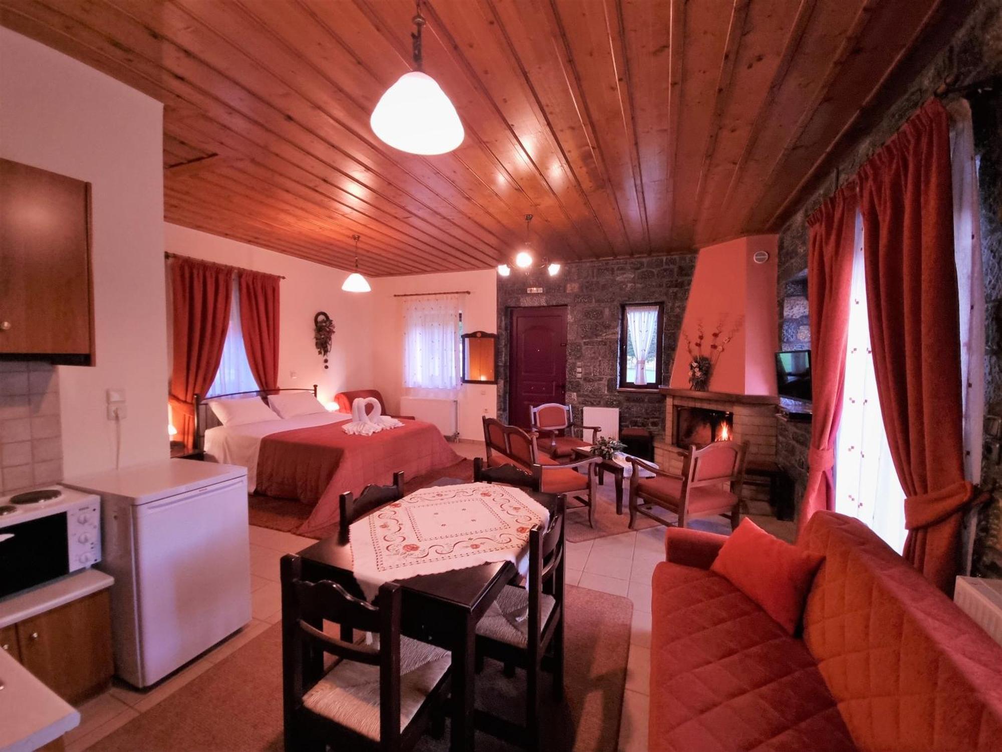 Φιλοξένια Studios Vitina Bagian luar foto